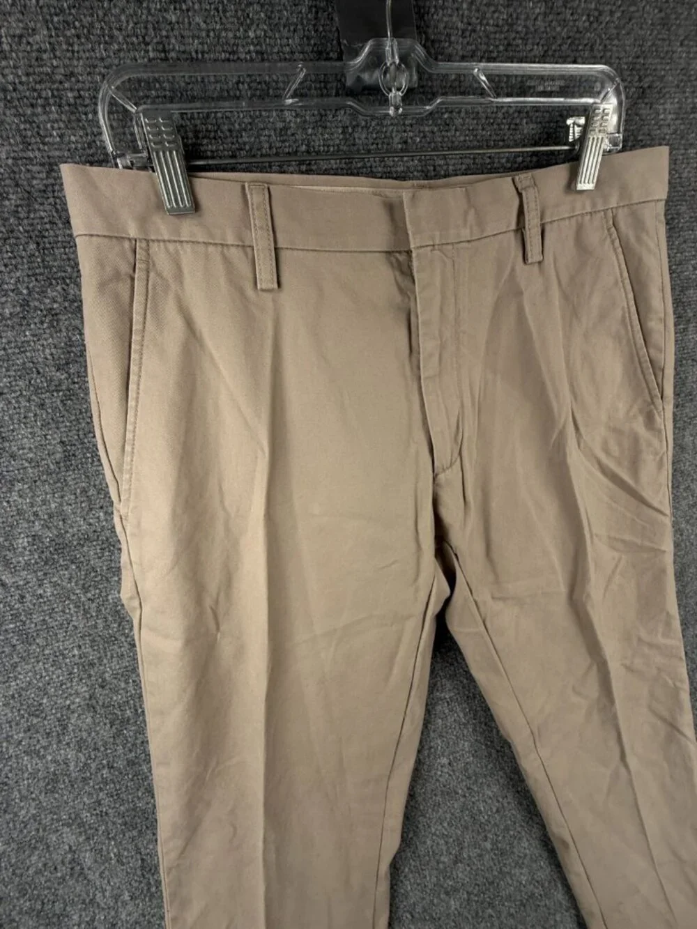 NWD NWT Banana Republic 32x32 Dawson Chino Beige Cotton Pants Adult Flat Front